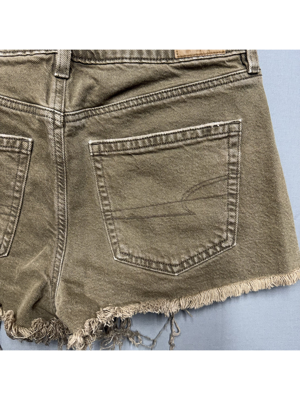 American Eagle Women Denim Shorts Cotton Brown Raw Hem Size 6 Casual - Picture 7 of 11